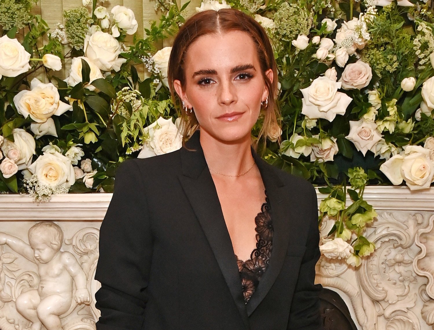 EI54Fxzn Another very powerful emmagasm. The close up of Emma Watson is so amazing 02.jpg